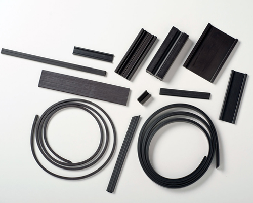 ARNOLD MAGNETIC TECHNOLOGIES - 